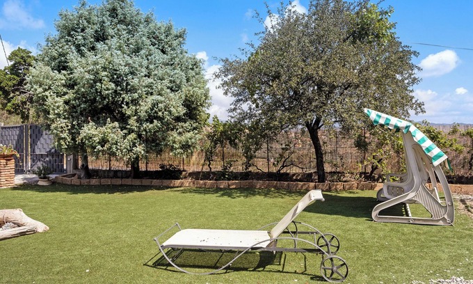 Diano Marina House | Holiday Home La Colombiera with Sea View, Whirlpool & Wi-Fi