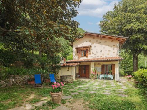 Camaiore House | Holiday Home La Quercia by Interhome
