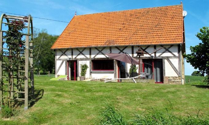 Isigny-le-Buat House | Holiday Home Le Pressoir - CHD400