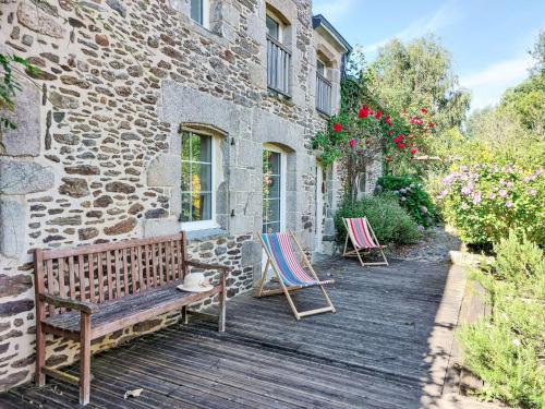 Languenan House | Holiday Home Les Agapanthes by Interhome