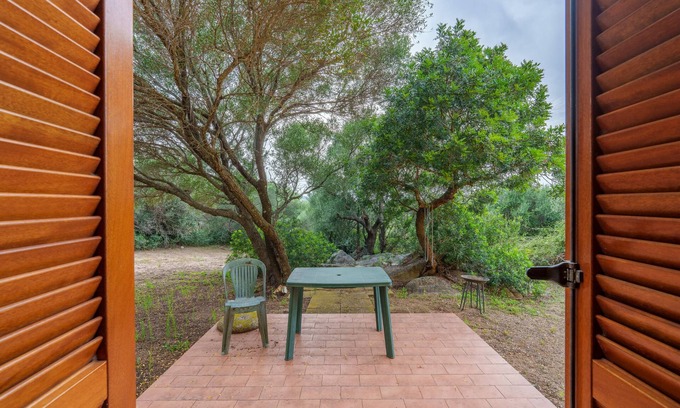 Aglientu House | Holiday Home 'Lu Stazzu Di Tarraolta 6' with Sea View, Private Terrace and Shared Garden