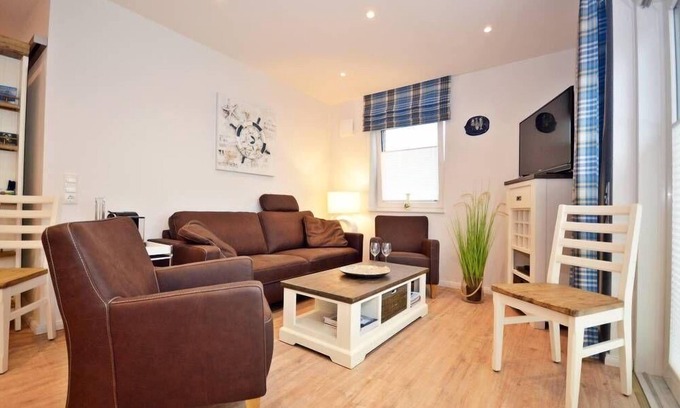 Itzendorf House | Holiday home NEMO in Norddeich