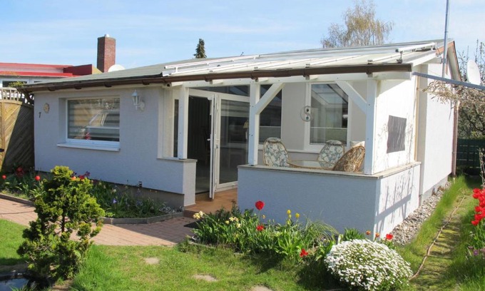 Loissin House | Holiday Home Philipp by Interhome