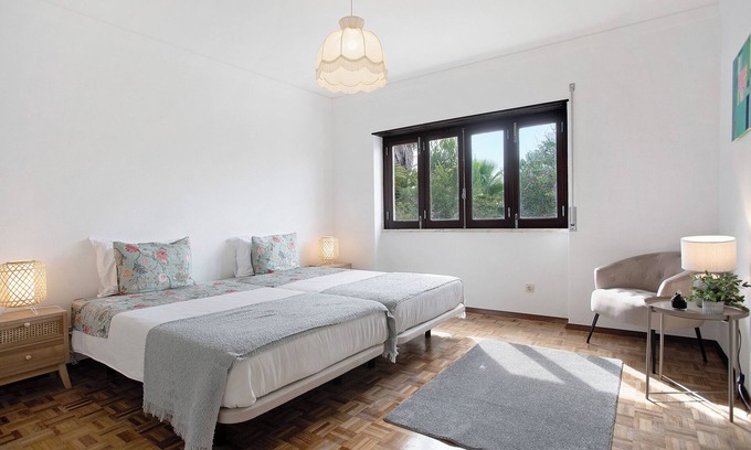 Ericeira House | Holiday Home 'Praia Do Sul' with Sea View, Private Garden and Wi-Fi