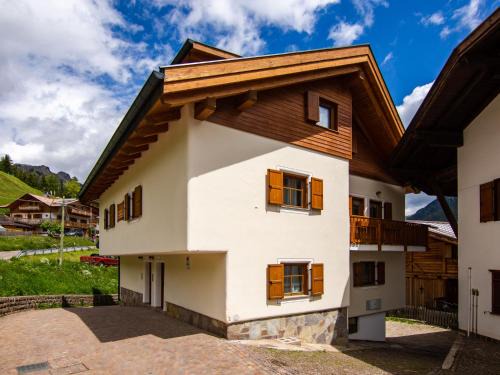 San Giovanni di Fassa House | Holiday Home Punta Emma by Interhome