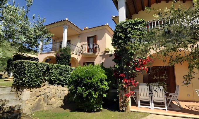 Case Peschiera-Lu Fraili House | Holiday home Two-room apartment with WiFi