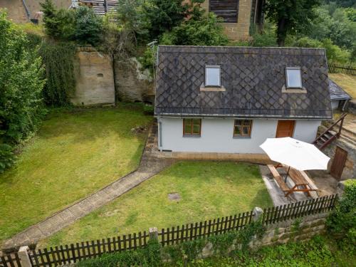 Dolni Vidim House | Holiday Home U skály by Interhome