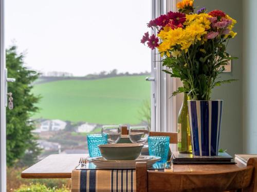 Portmellon House | Holiday Home Valley View by Interhome