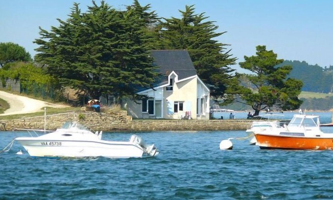 Larmor-Baden House | Holiday home with sea view and panoramic view