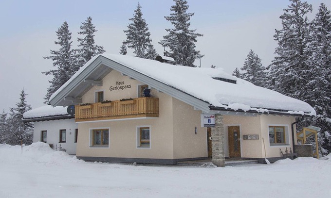 Hochkrimml House | Holiday home with sauna, 1.2 km to the ski lift