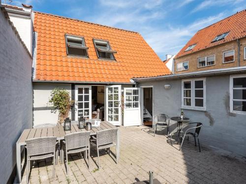 Faaborg House | Holiday Home Zezilie - 500m from the sea by Interhome