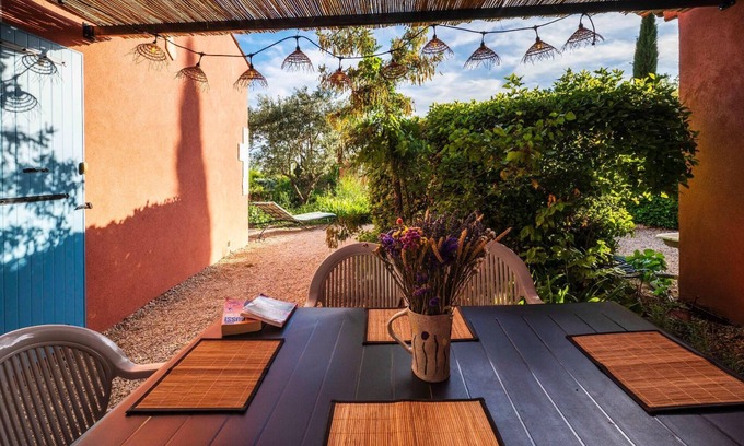 Aups House | Holiday house Aups for 1 - 4 persons with 2 bedrooms - Row house