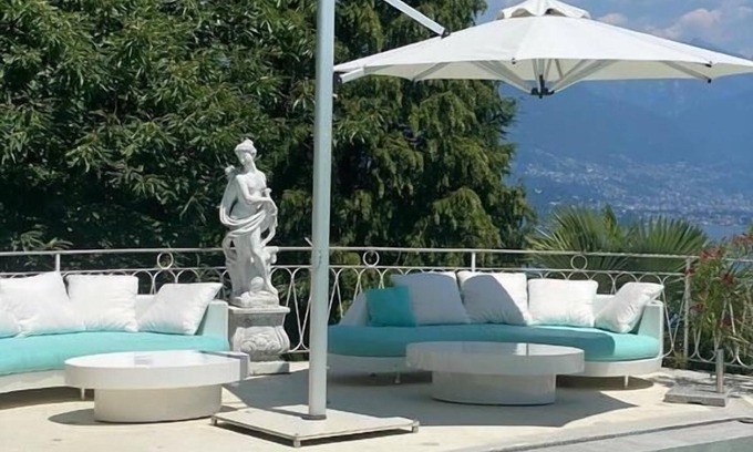 Brissago House | Holiday house Brissago for 2 - 5 persons with 3 bedrooms - Holiday house