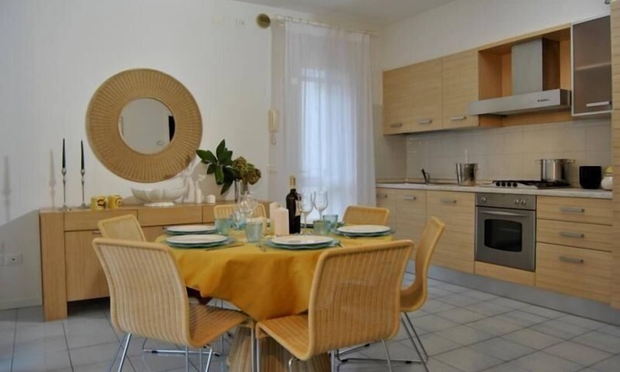 Caorle House | Holiday house Caorle for 1 - 6 persons with 3 bedrooms - Row house