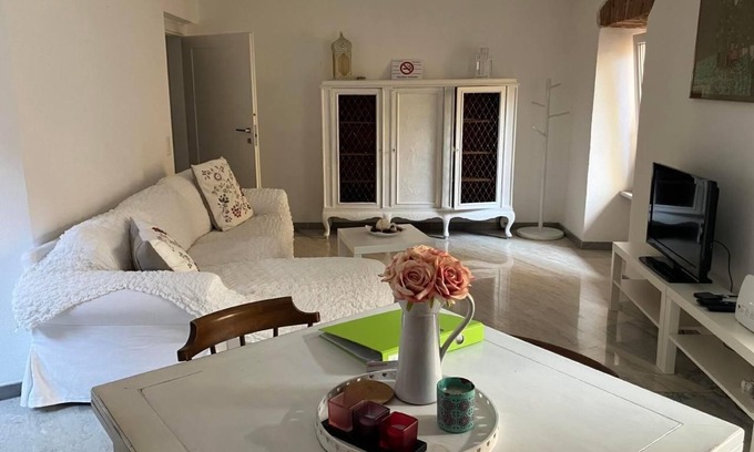 Caslano House | Holiday house Caslano for 1 - 5 persons with 2 bedrooms - Holiday house
