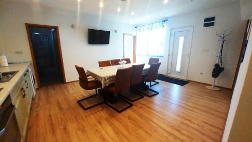 Sikirevci Apartment | Holiday House Križanović