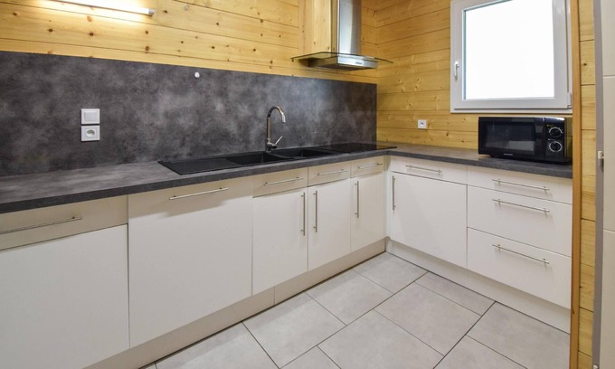 Luz-Saint-Sauveur House | Holiday house Luz St Sauveur for 1 - 12 persons with 4 bedrooms - Row house