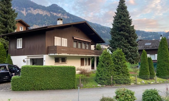 Lungern Ski Chalet | Holiday house Lungern for 1 - 6 persons with 3 bedrooms - Detached holiday house