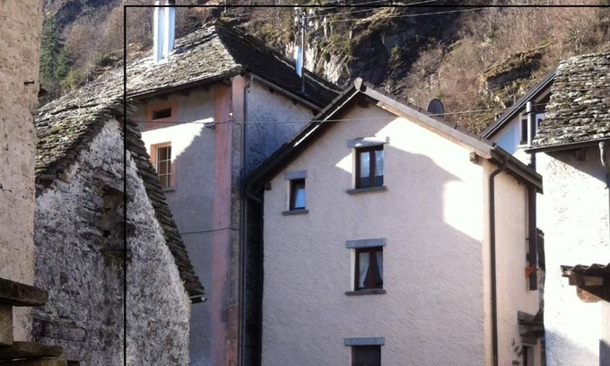 Aurigeno House | Holiday house Moghegno for 1 - 2 persons with 1 bedroom - Detached holiday house