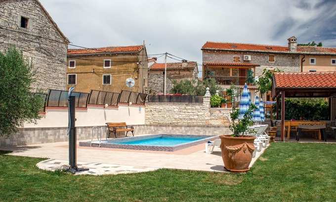 Rezanci House | Holiday house Rezanci for 1 - 4 persons with 2 bedrooms - Twin house