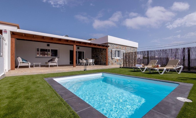 Villaverde House | Holiday house Villaverde for 1 - 4 persons with 2 bedrooms - Row house
