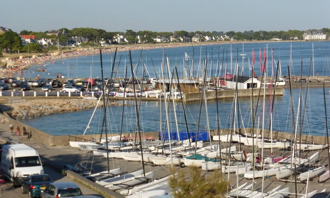 Carnac Villa | Holiday house with stunning sea views