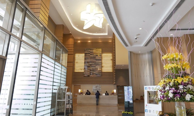 Mylapore Tiruvallikk Hotel | Holiday Inn Chennai OMR IT Expressway by IHG