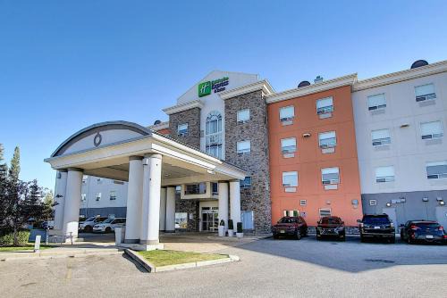 Calgary Hotel | Holiday Inn Express Airport Calgary by IHG