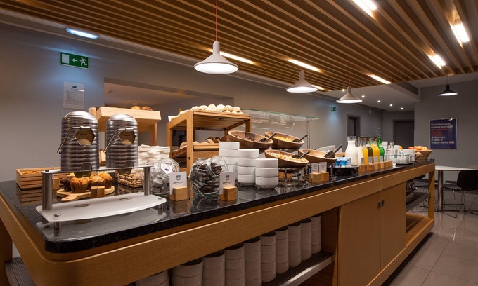 Prior Velho Hotel | Holiday Inn Express Lisbon Airport by IHG