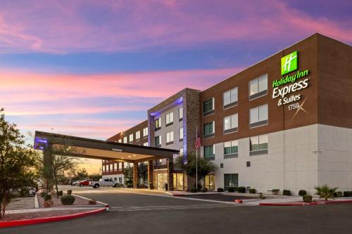Maryvale Hotel | Holiday Inn Express & Suites - Phoenix West - Tolleson