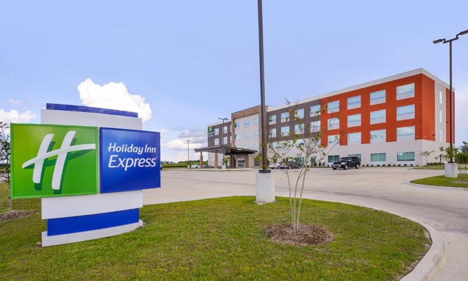 Burnside Hotel | Holiday Inn Express Donaldsonville by IHG