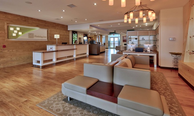 Roswell Hotel | Holiday Inn Roswell by IHG