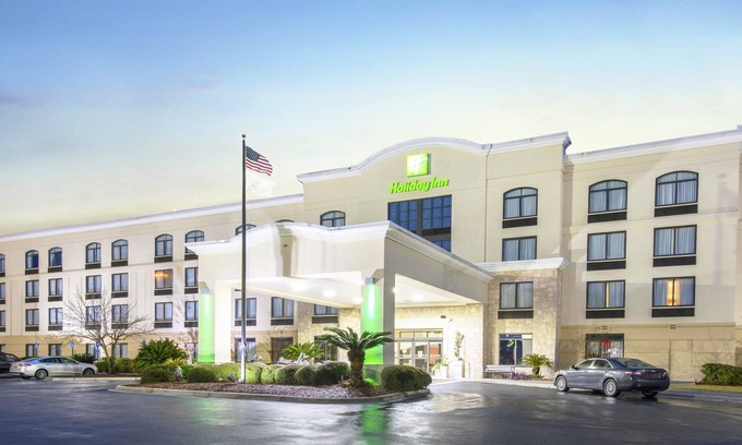 Savannah Hotel | Holiday Inn Savannah S - I-95 Gateway by IHG