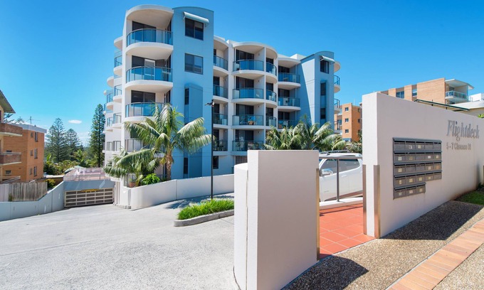 Port Macquarie Apartment | Holiday unit with ocean views, 2 minute walk to CBD