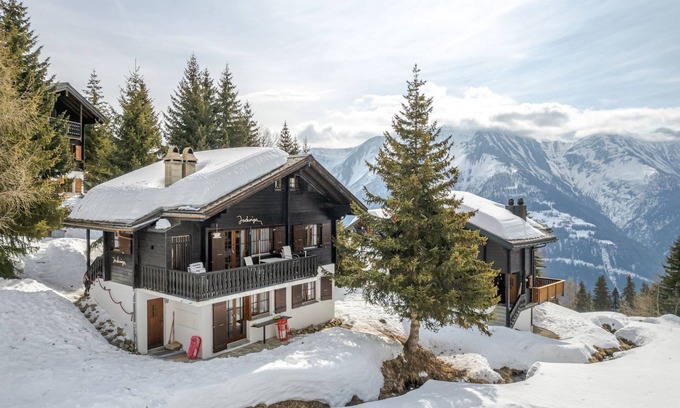 Bettmeralp Apartment | Holidays in the Aletsch Arena at the Aletsch Glacier in the Unesco World Natural