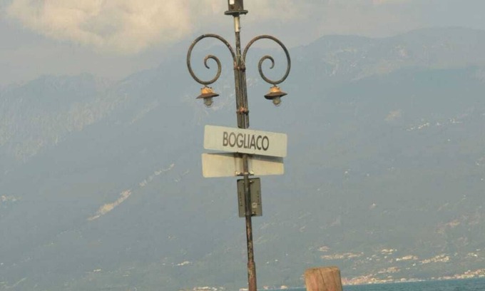 Bogliaco Apartment | HOLIDAYS ON THE LAKE OF GARDA