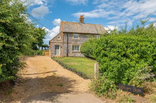 Wells-next-the-Sea House | Holkham Skies
