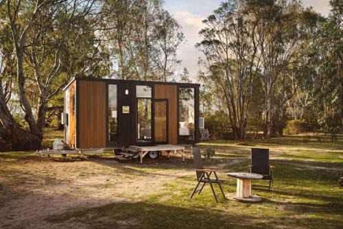 Laharum House | Hollow Mountain Getaway 2 by Tiny Away