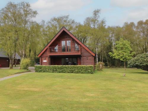 Bridgetown House | Holly