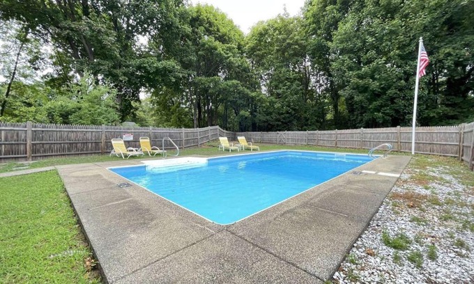 Marblehead House | Hollyhock House