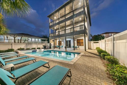 Frangista Beach House | Hollywood & Divine
