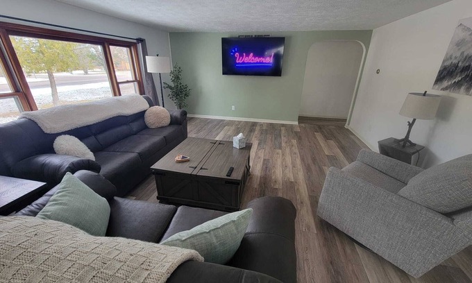 Au Train House | Home 3 blocks from Lake Superior, near Pictured Rocks and trail access
