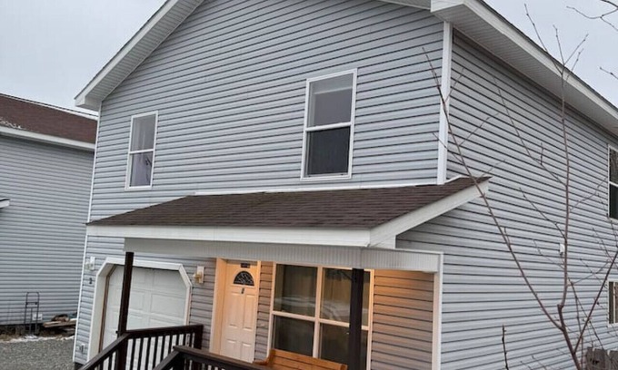 Wasilla House | Home away from home -3 bedrooms