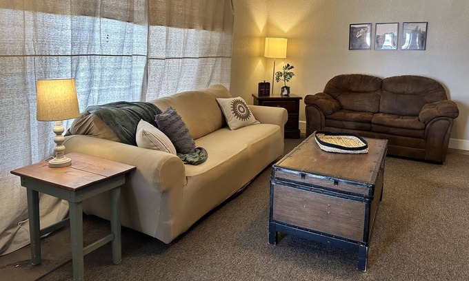 Sweeny House | Home away from home! 3 bedroom, 2 bathroom home with beautiful backyard!