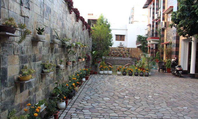 Dehradun Resort | Home Away from Home! JJK Stay Home