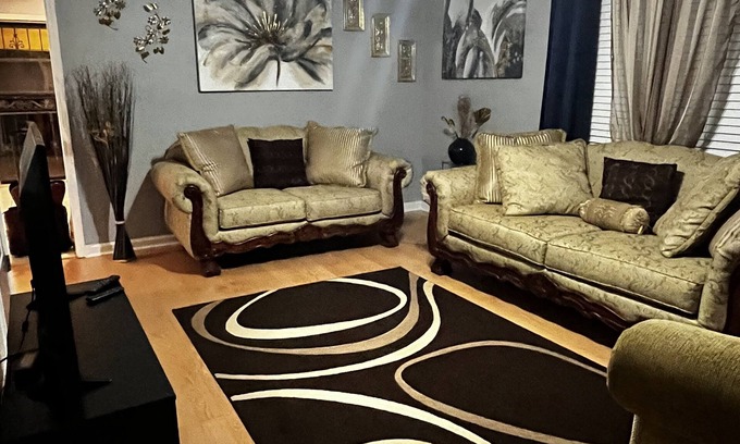 Shannon House | Home away from home