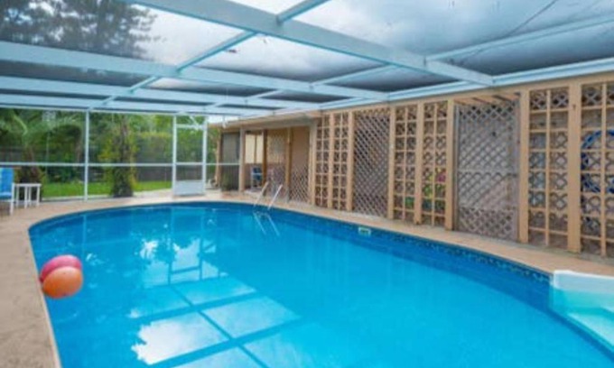 Deltona Lakes House | Home away from Home!