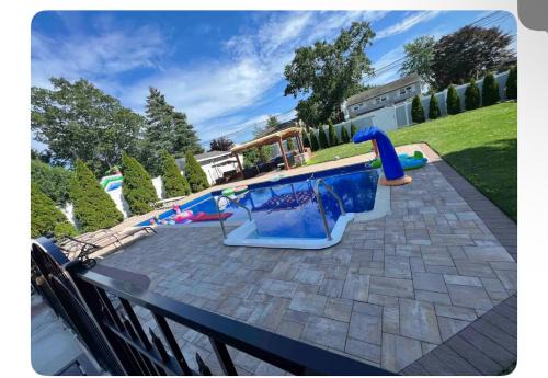 West Babylon Apartment | Home away from home