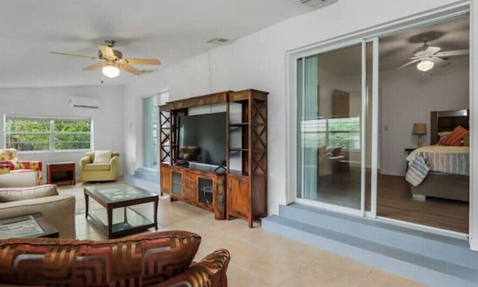 Fort Pierce House | Home is where the Beach is!nn