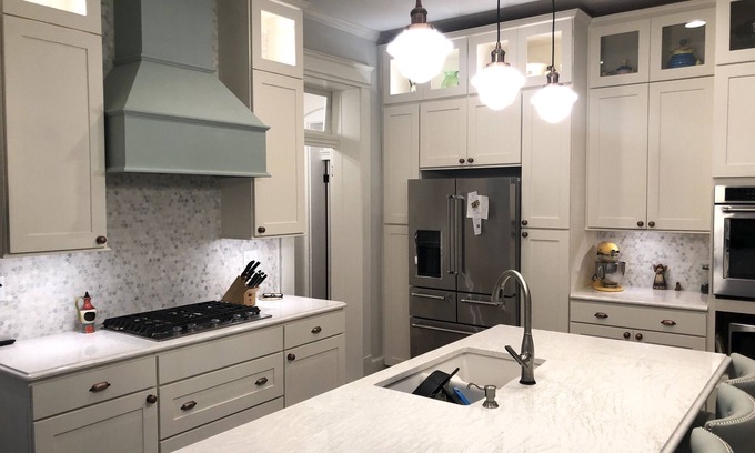 Paducah Bed & Breakfast | Home Near Downtown & Quilt Museum With NEW Luxury Kitchen & Baths